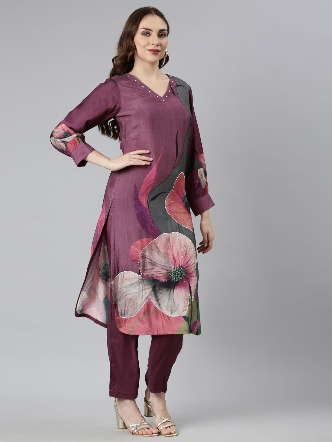 Neerus Purple Regular Straight Floral Kurta And  Trousers