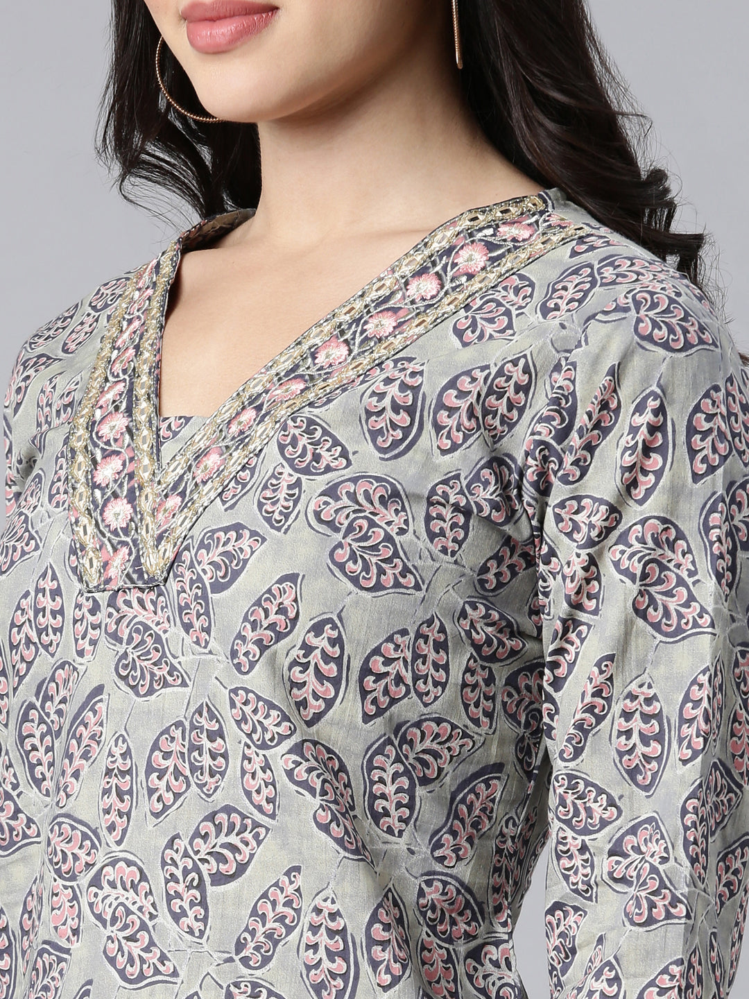 Neerus Grey Regular Straight Floral Kurta And Trousers With Dupatta