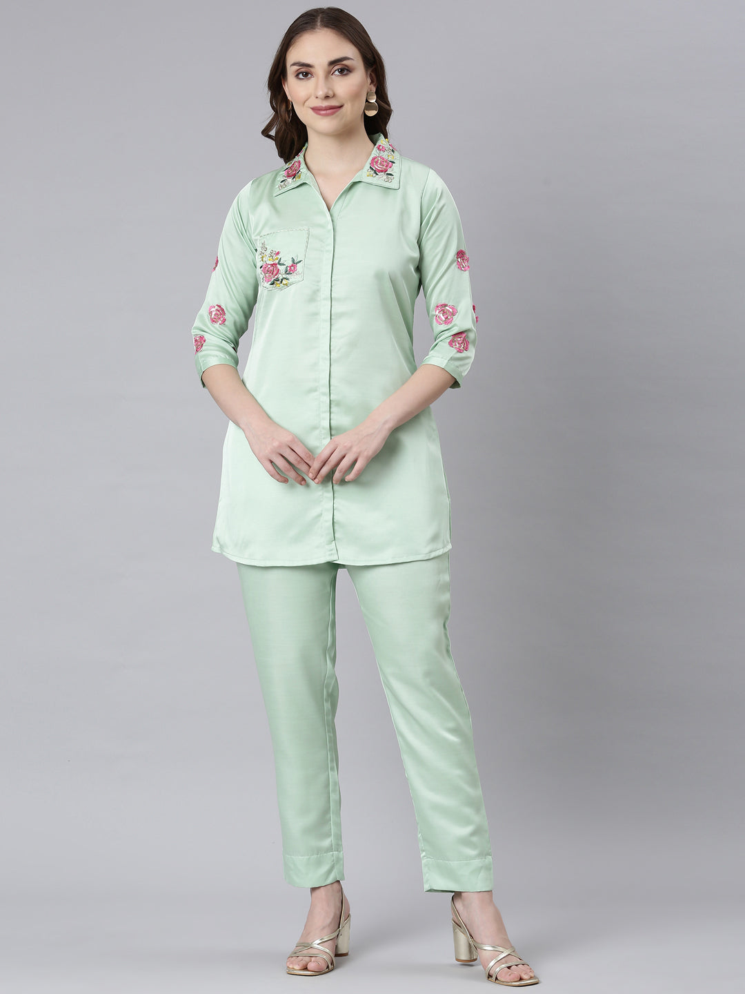 Neerus Pista Casual Embroidered Top And Trousers