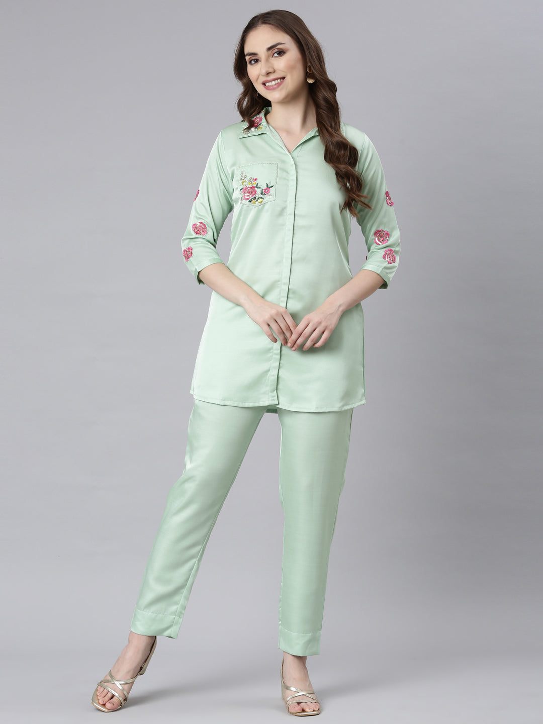 Neerus Pista Casual Embroidered Top And Trousers