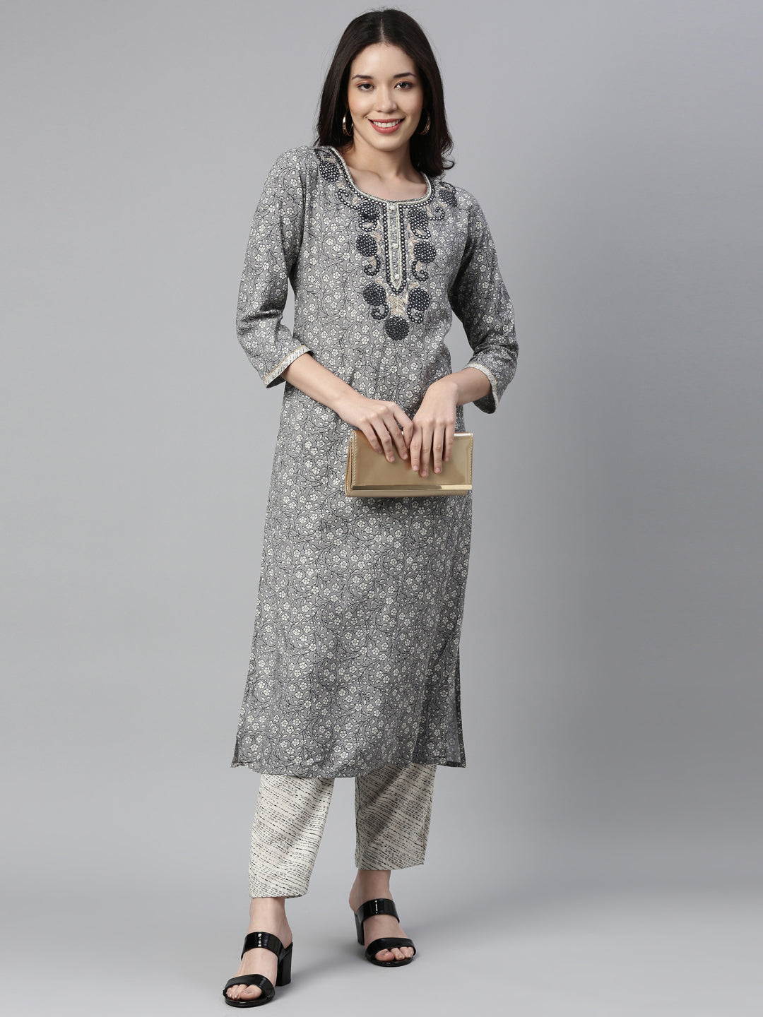 Neerus Women Grey Floral Printed Kurta with Trousers