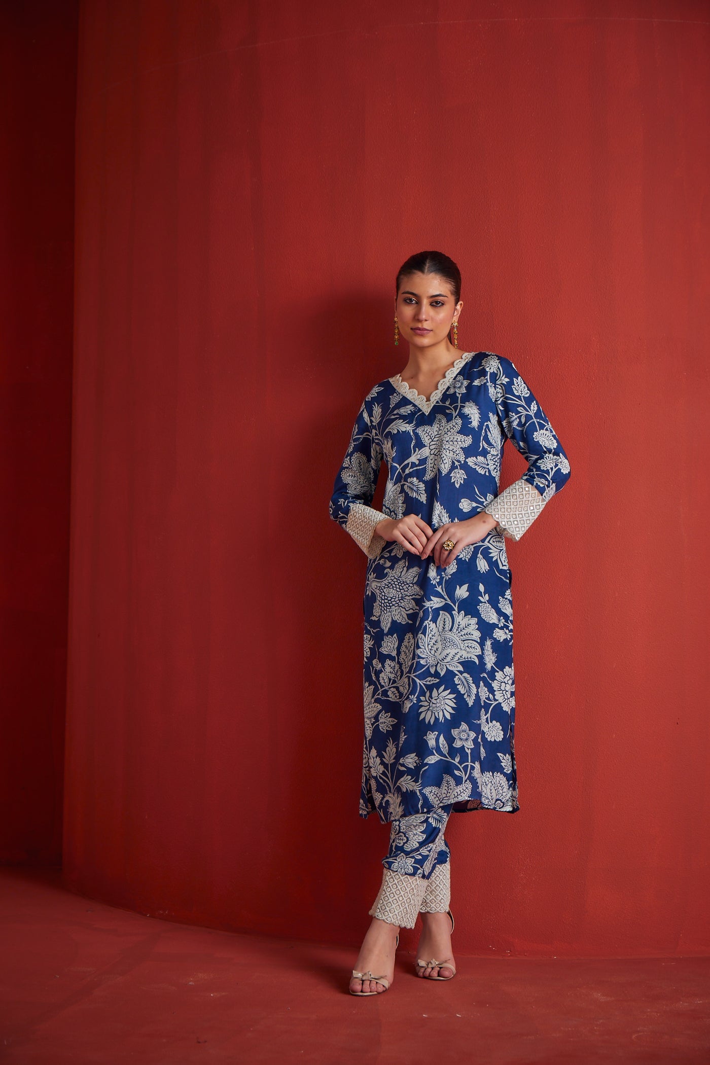 Neeru's Womens Indigo Kurta Set