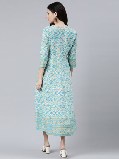 Neeru's Sea Green Color Cotton Fabric Floral Kurta