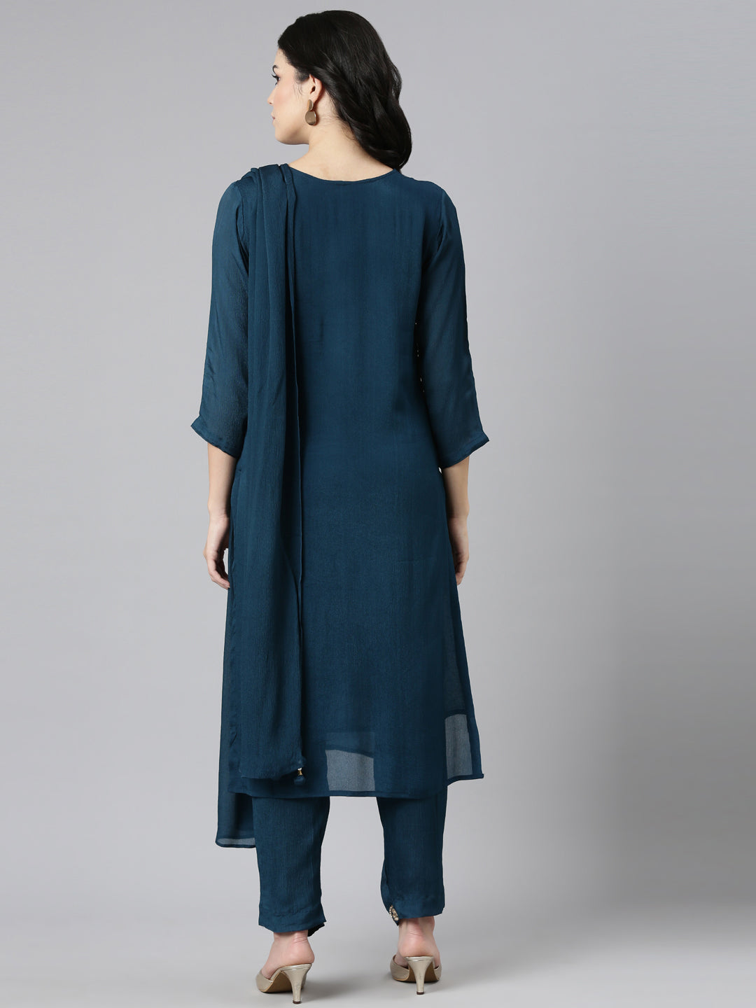 Neeru's Green Regular Straight Embroidered Kurta And Trousers With Dupatta