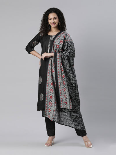 Neerus Women Ethnic Motifs Printed Mirror Work Kurta With Trousers with Dupatta