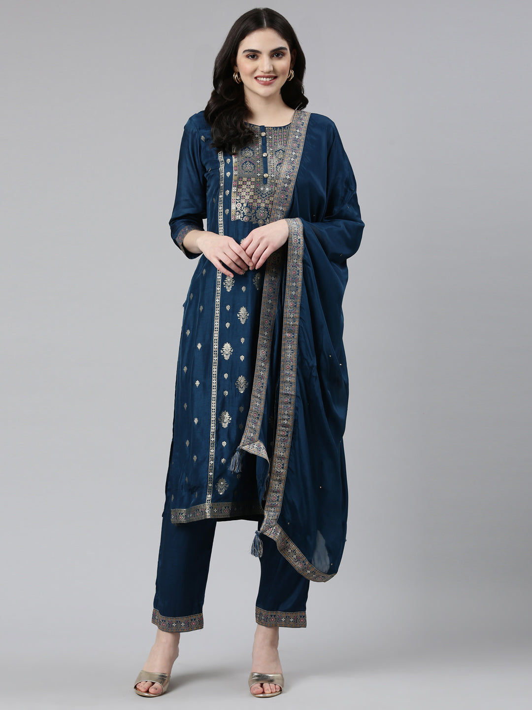 Neeru's Green Regular Straight Printed Kurta And Trousers With Dupatta