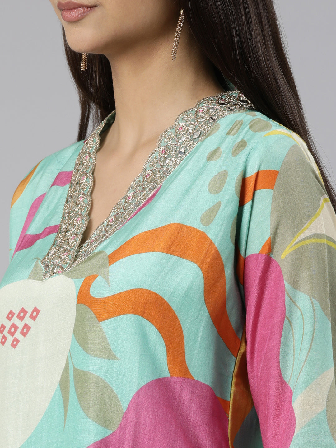 Neeru's Sea Green Regular Straight Geometric Kurta And Trousers With Dupatta