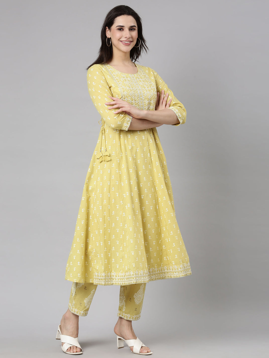 Neerus Green Regular Straight Floral Kurta And  Trousers With Dupatta