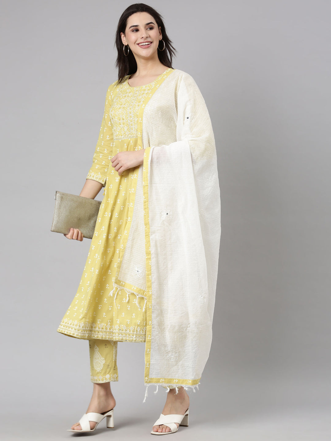 Neerus Green Regular Straight Floral Kurta And  Trousers With Dupatta