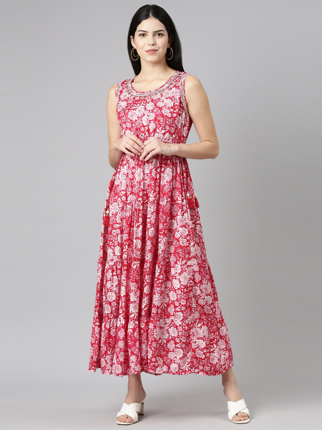 Neeru's Magenta Straight Casual Printed Gown