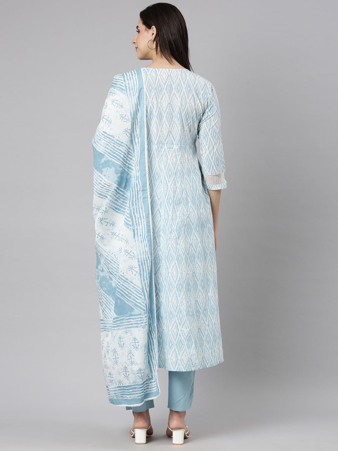 Neerus Blue Regular Straight Chevron Kurta And  Trousers With Dupatta