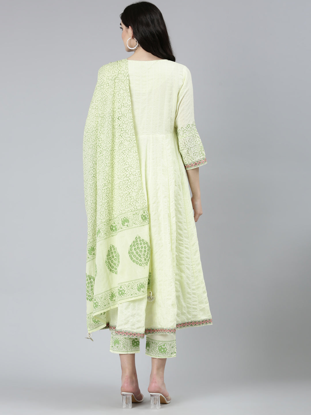 Neeru's Green Regular Straight Floral Kurta Sets And Trousers With Dupatta