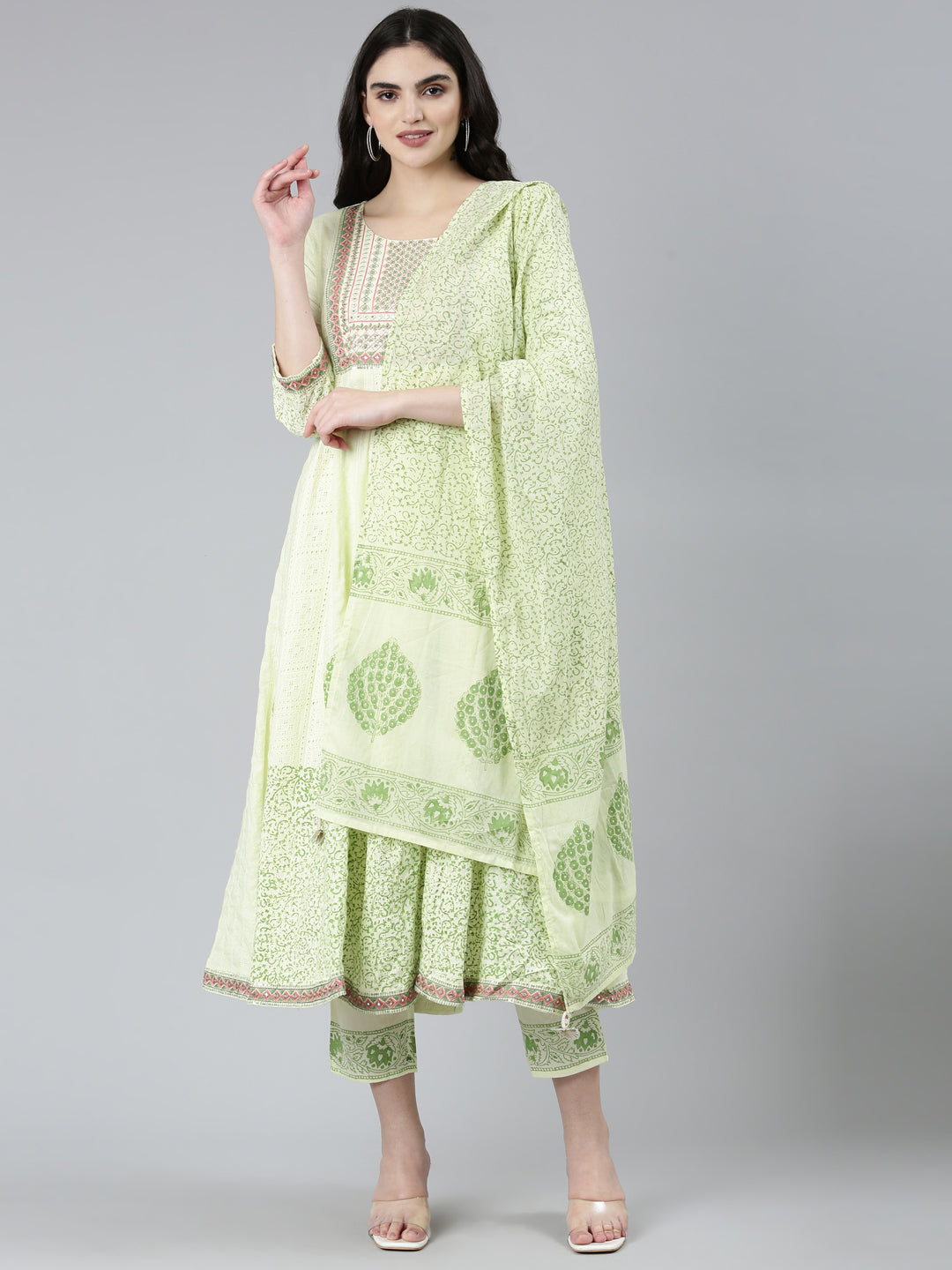 Neeru's Green Regular Straight Floral Kurta Sets And Trousers With Dupatta