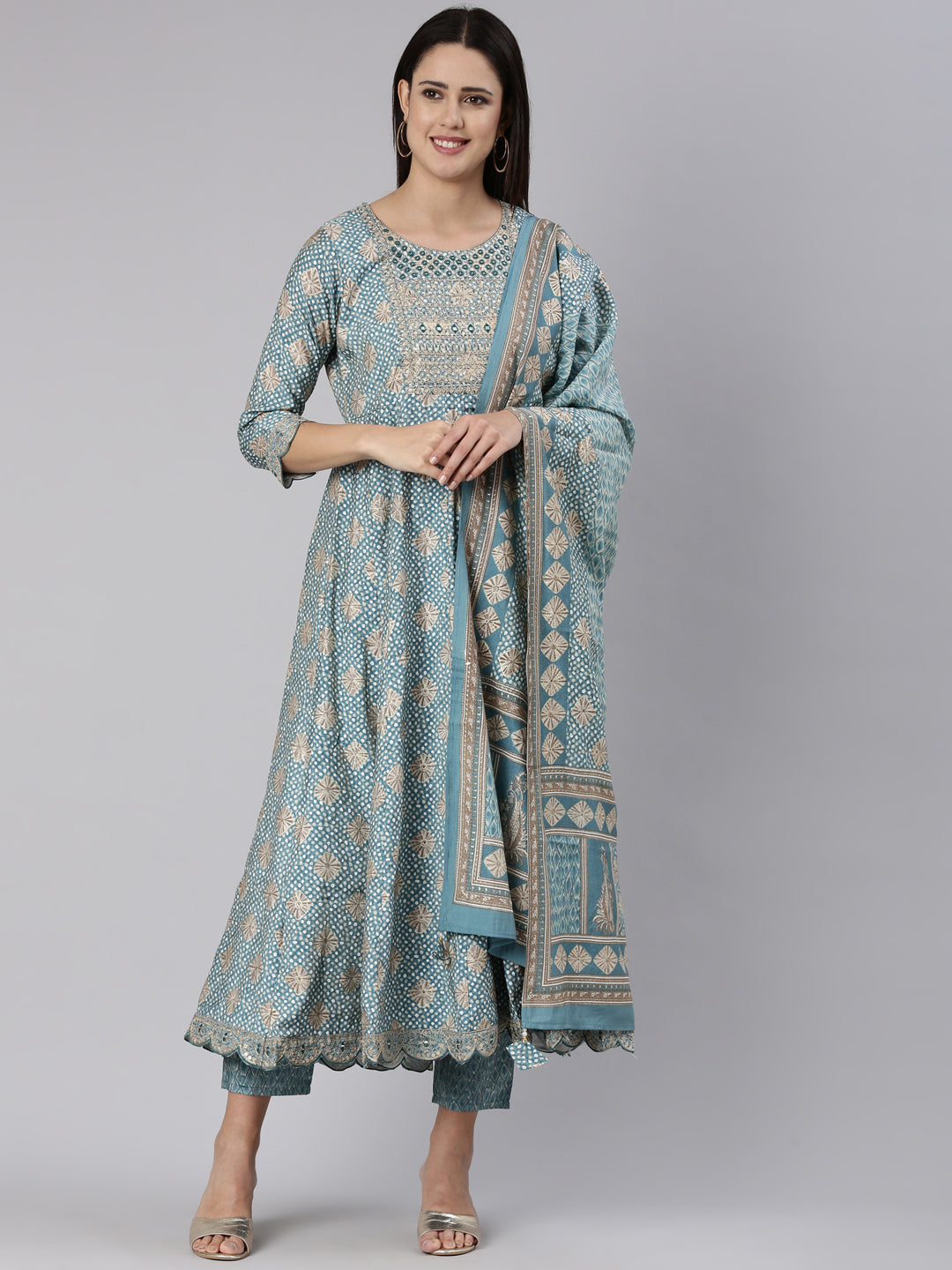 Neeru's Blue Regular Straight Yoke Design Readymade suits