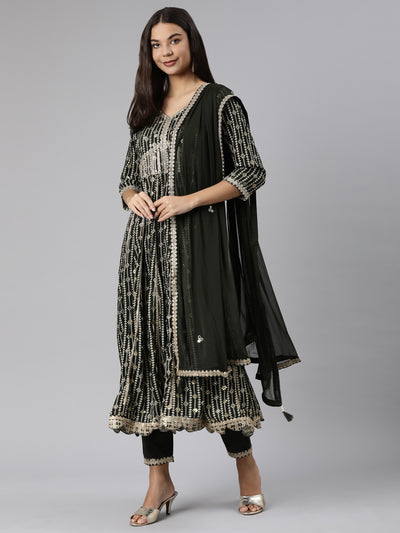 Neeru's Olive Regular Straight Floral Kurta And Trousers With Dupatta