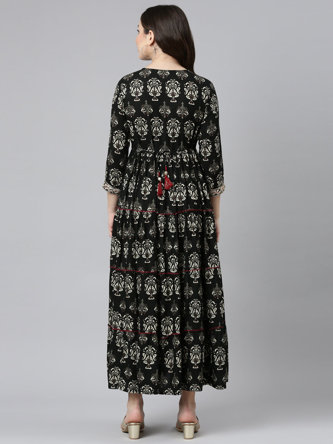 Neeru's Black Straight Casual Printed Dress