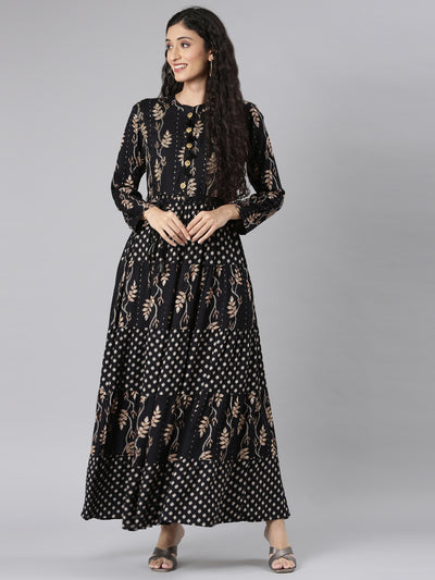 Neerus Black Curved Casual Floral Maxi Dresses