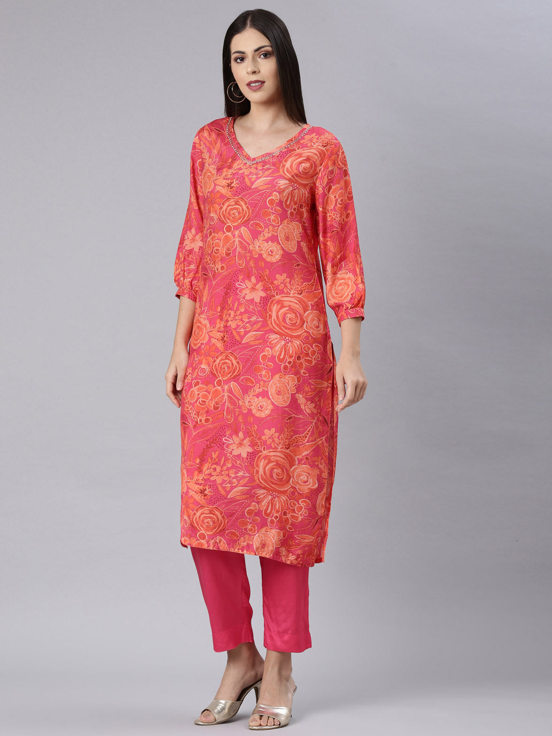 Neerus Red Casual Floral Straight Kurta and Trouser