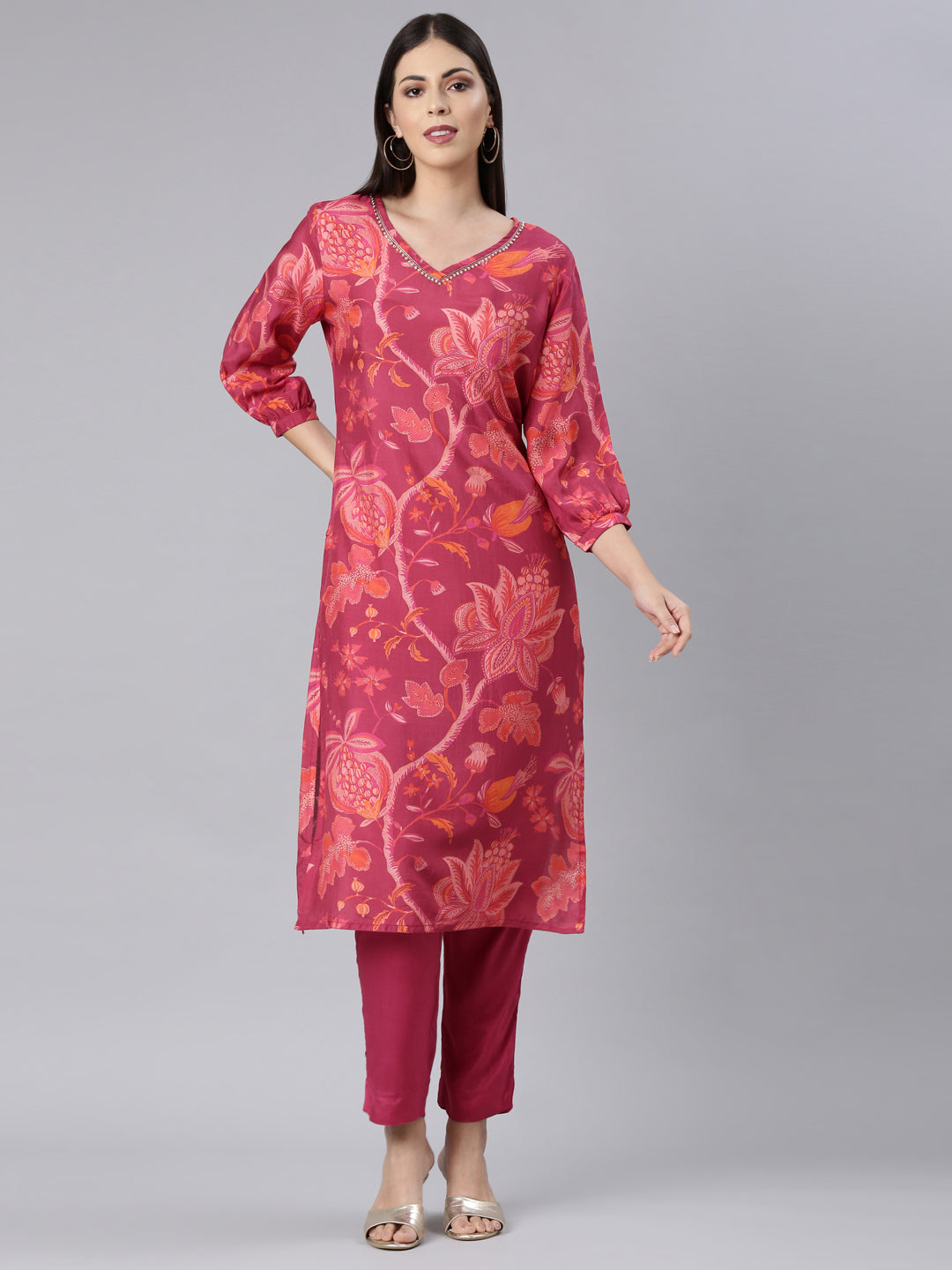 Neerus Magenta Casual Floral Straight Kurta and Trouser