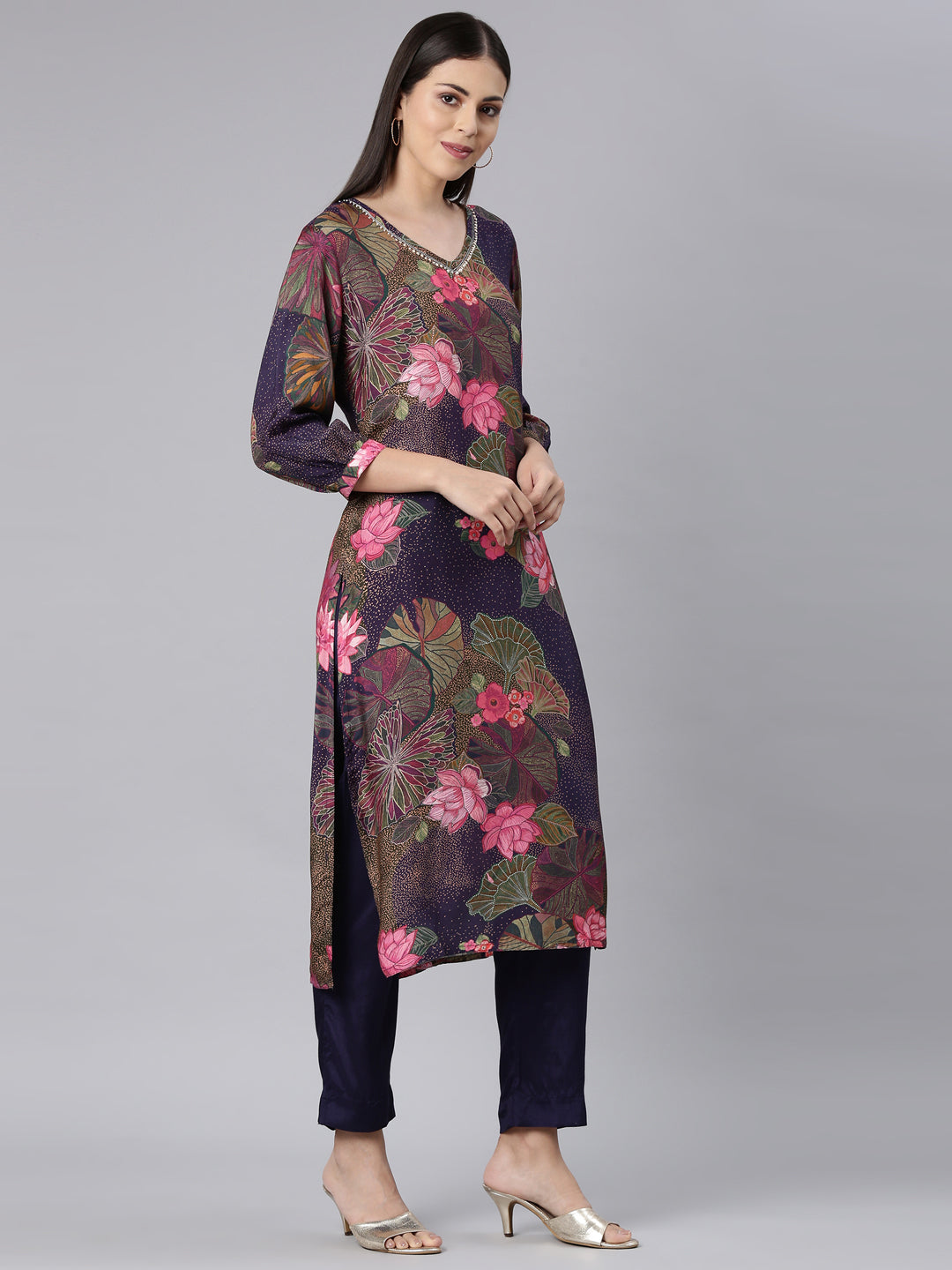 Neerus Purple Casual Floral Straight Kurta and Trouser