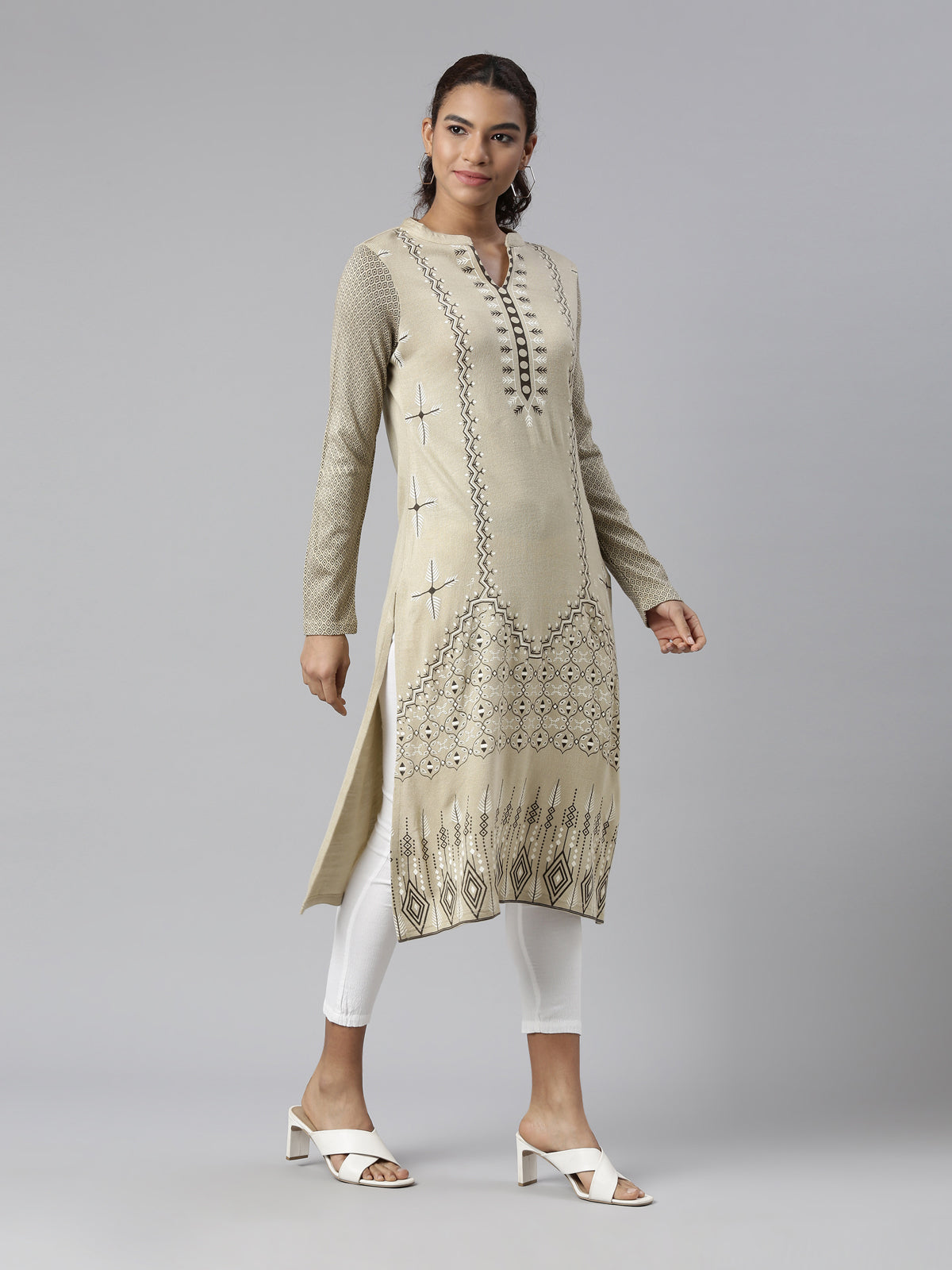 Neeru's Winter Wear Camel Brown Geometric Printed Acrylic Kurta For Women