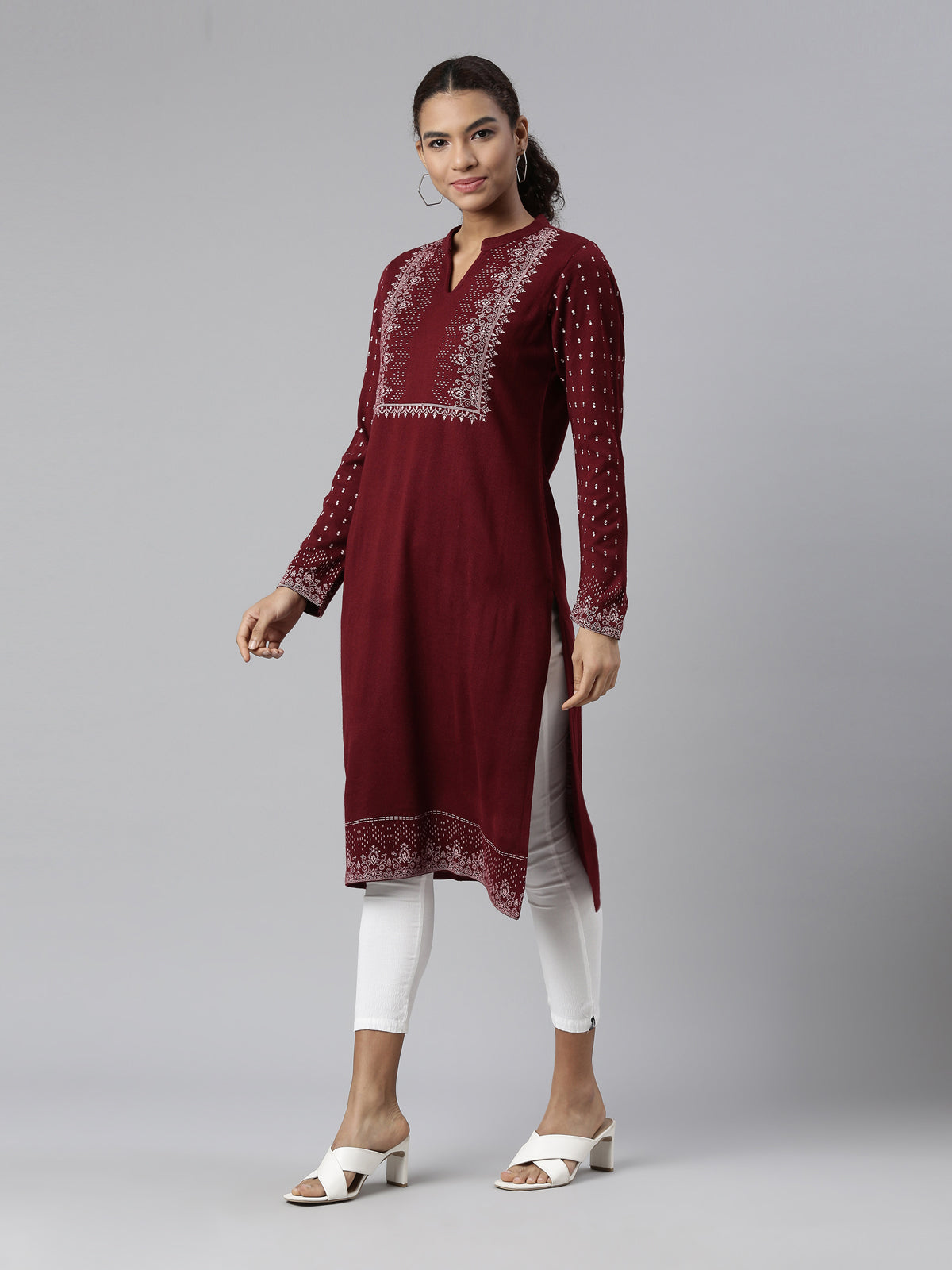 Neeru's Winter Wear Maroon Floral Printed Acrylic Kurta For Women