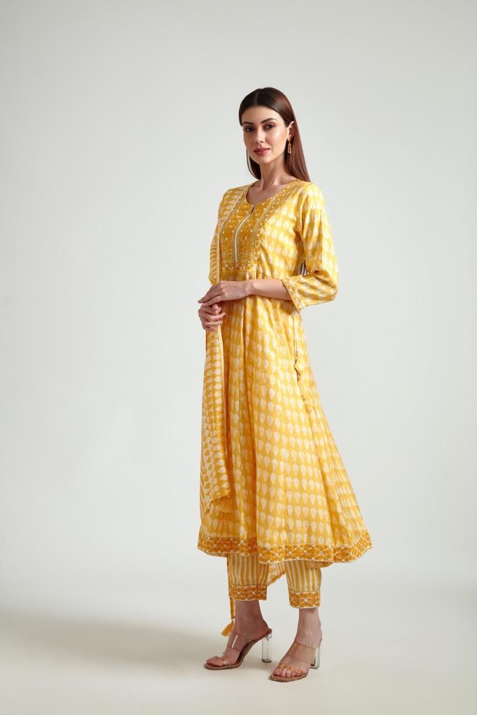 Neerus Women Yellow Printed Kurta with Trousers  Dupatta