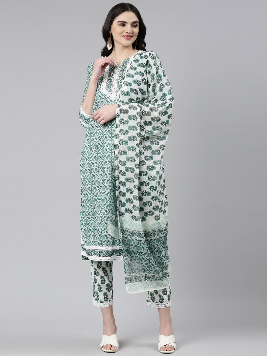 Neeru's Green Regular Straight Printed Kurta And Trousers With Dupatta