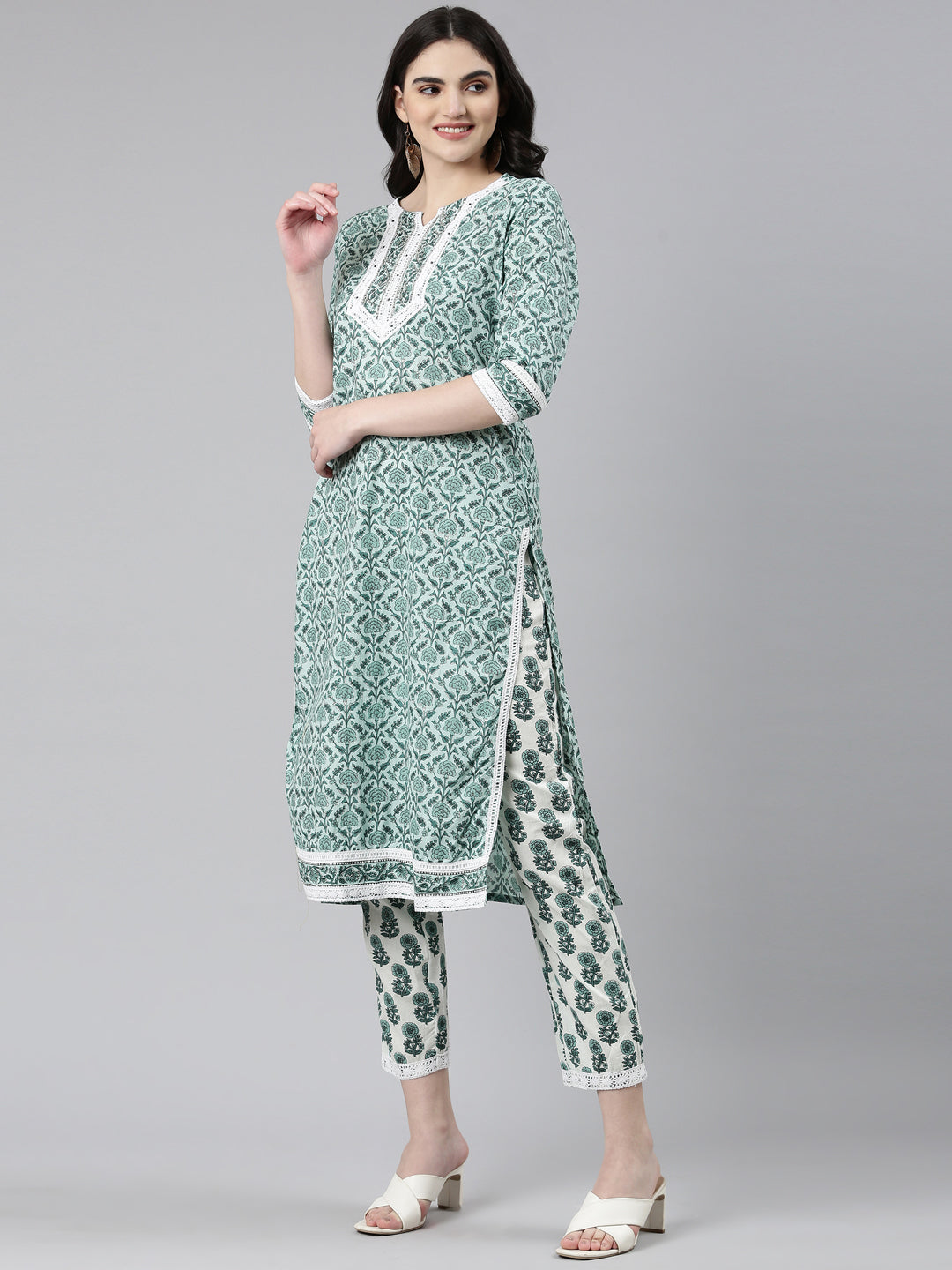 Neeru's Green Regular Straight Printed Kurta And Trousers With Dupatta