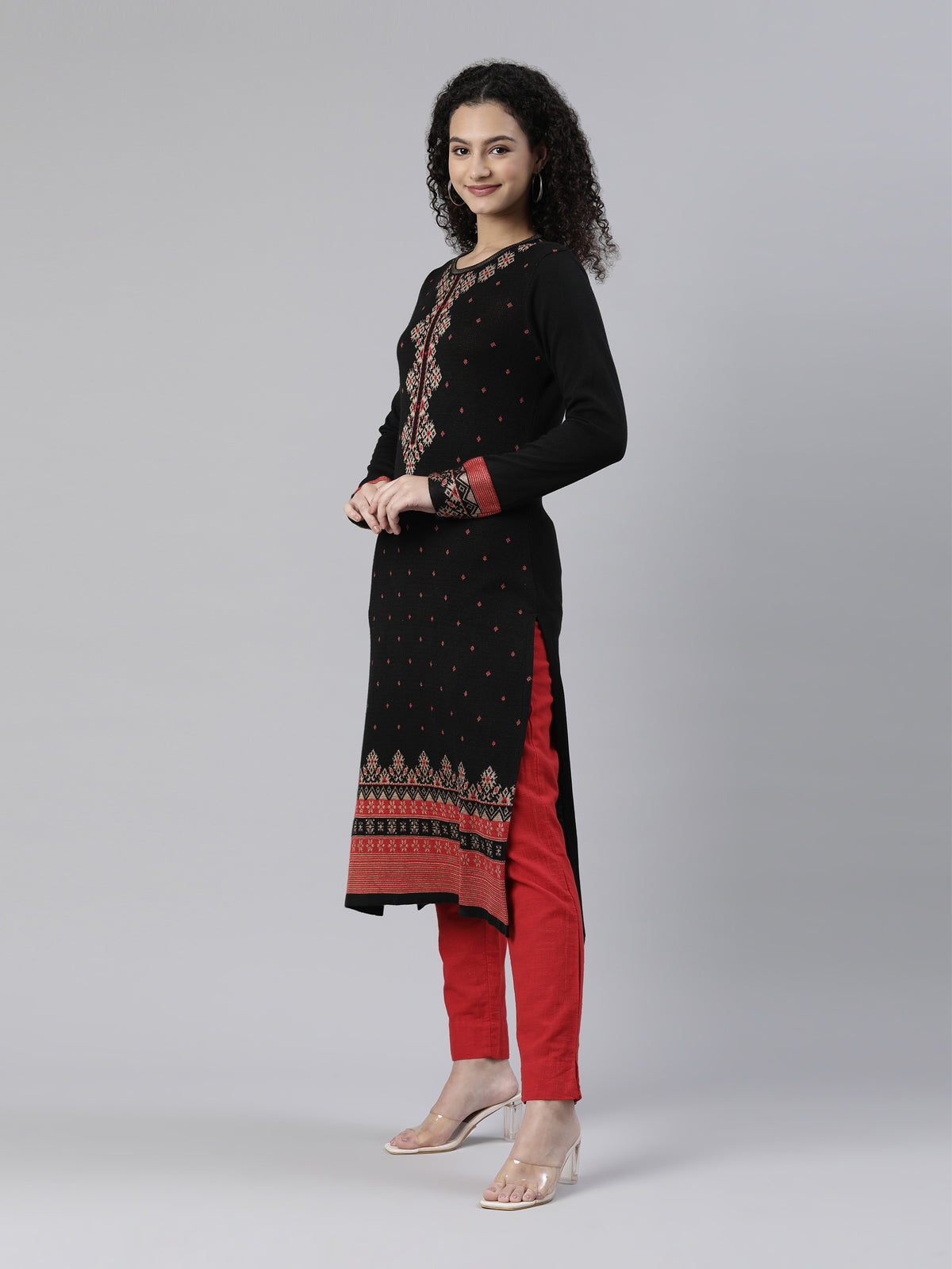 Neeru's Winter Wear Black Ethnic Motifs Acrylic Dry Clean Kurta For Women