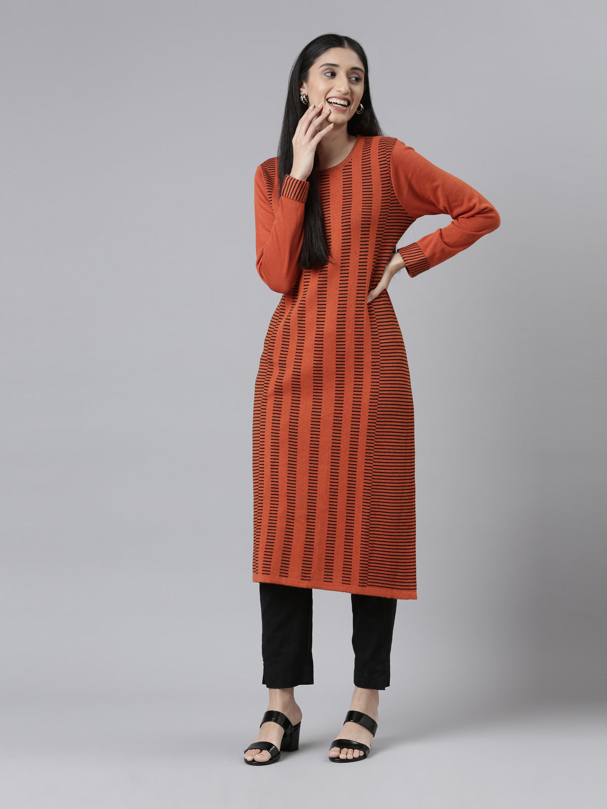 Neeru's Winter Wear Woven Design Acrylic Kurta For Women