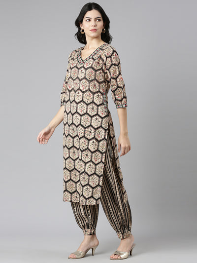 Neeru's Black Regular Straight Printed Kurta And Salwar With Dupatta