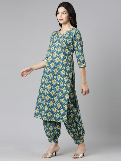 Neeru's Green Regular Straight Printed Kurta And Salwar With Dupatta