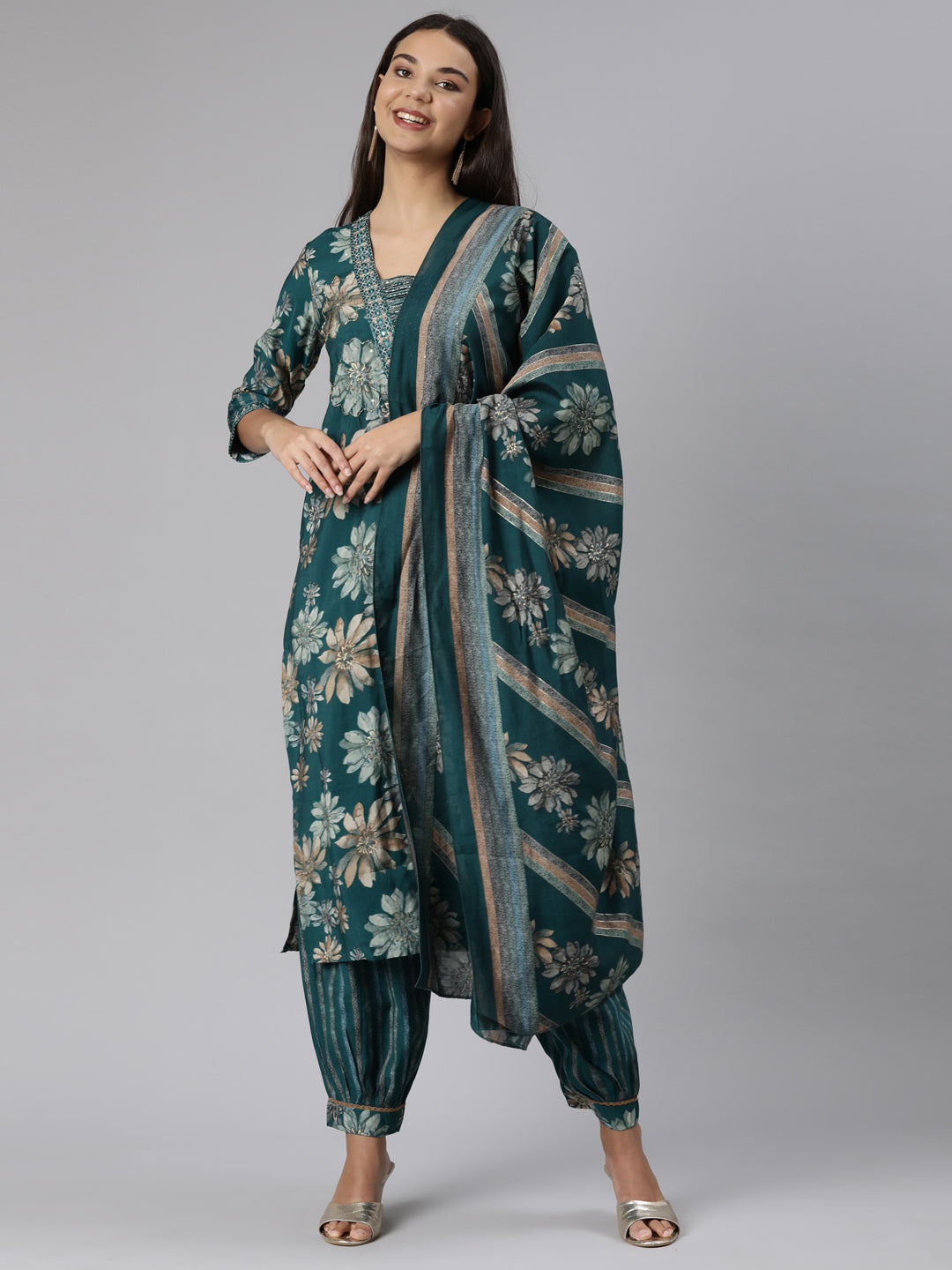 Neeru's Green Regular Straight Floral Kurta And Salwar With Dupatta