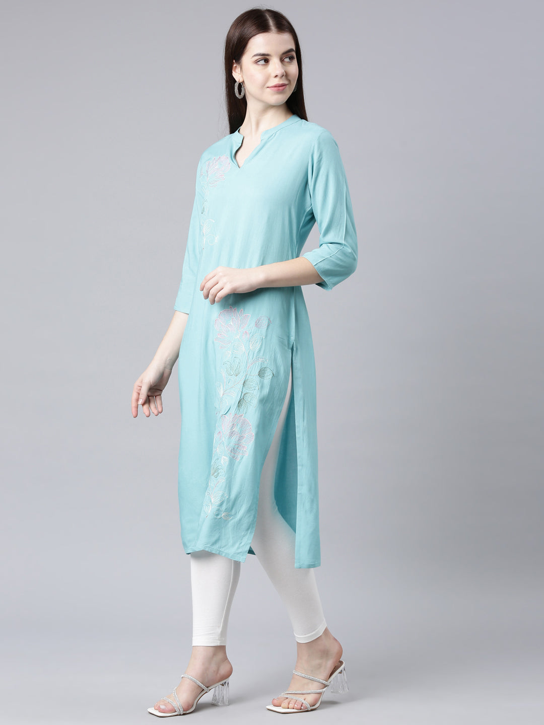 Neerus Turquoise Blue Straight Casual Floral Straight Kurtas