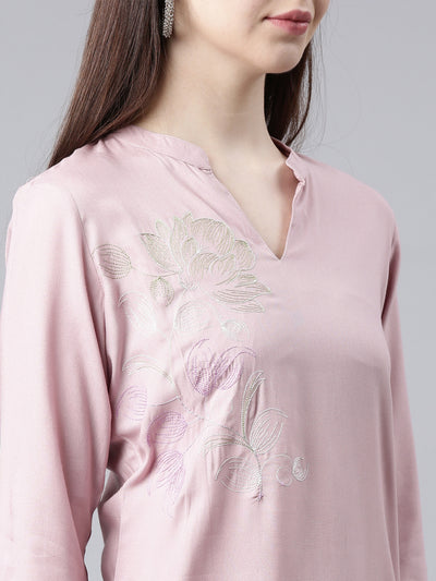 Neerus Pink Straight Casual Floral Straight Kurtas