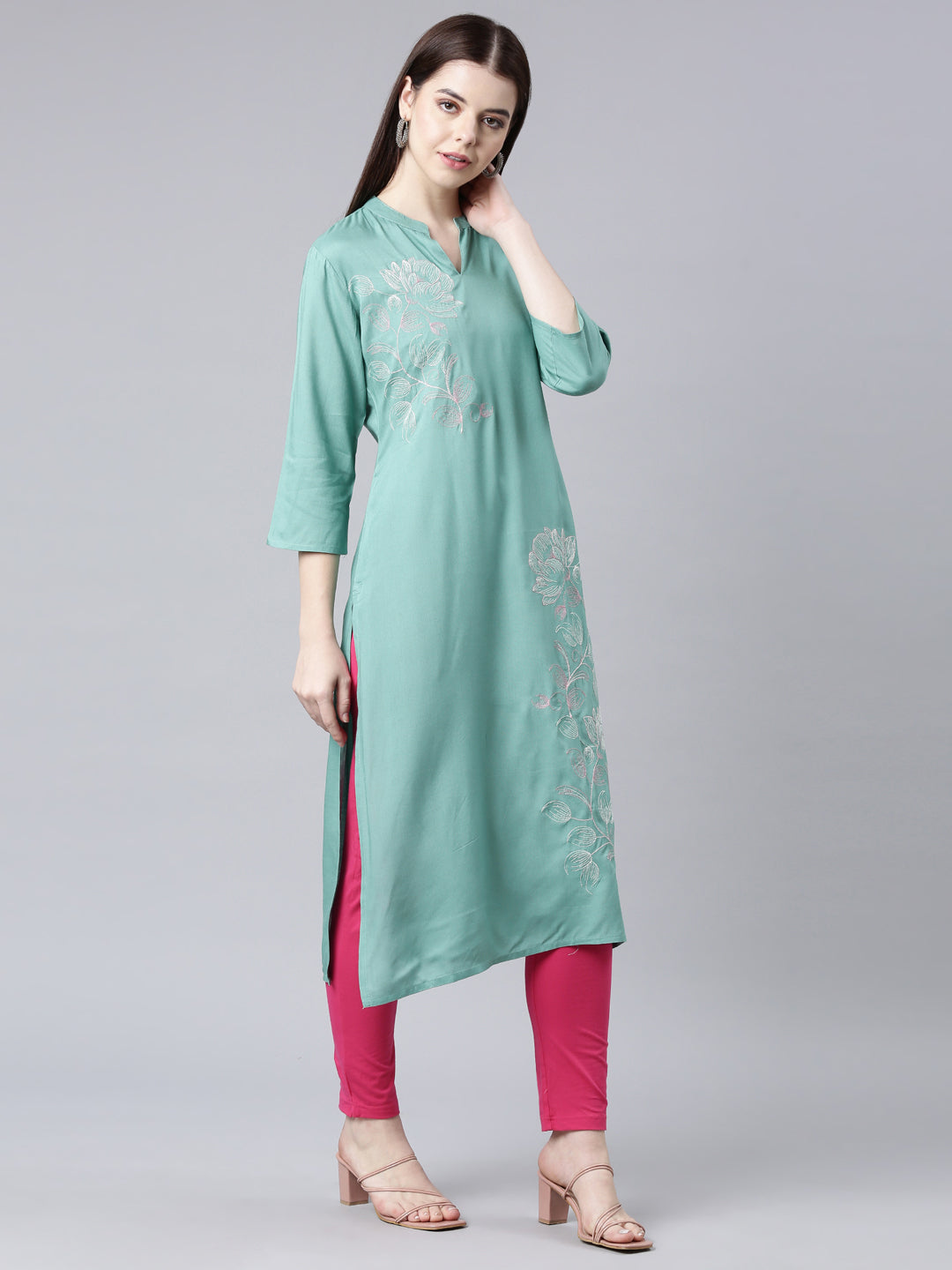 Neerus Sea Green Straight Casual Floral Straight Kurtas