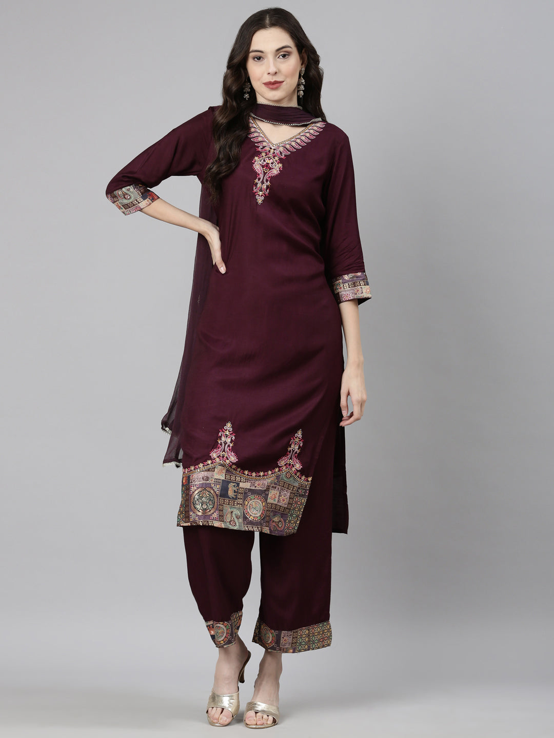 Neerus Purple Casual Solid Straight Kurta and Palazzos With Dupatta