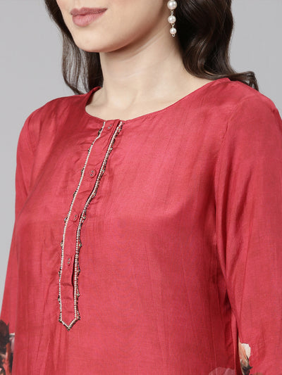 Neerus Red Casual Floral Straight Kurta and Trousers With Dupatta