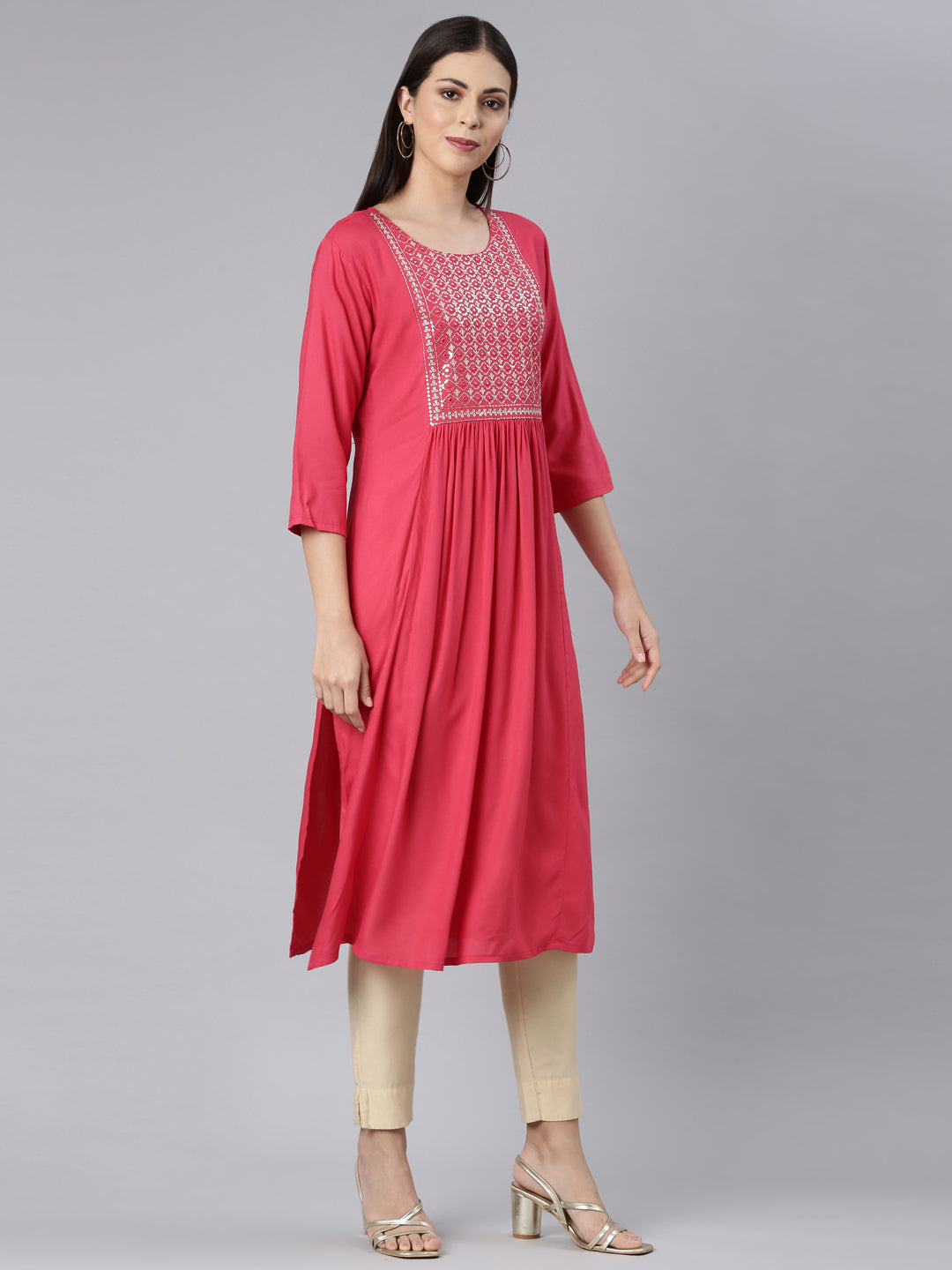 Neerus Red Straight Casual Solid Straight Kurtas