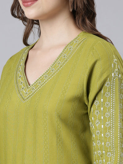 Neerus Green Panelled Straight Floral Kurtas