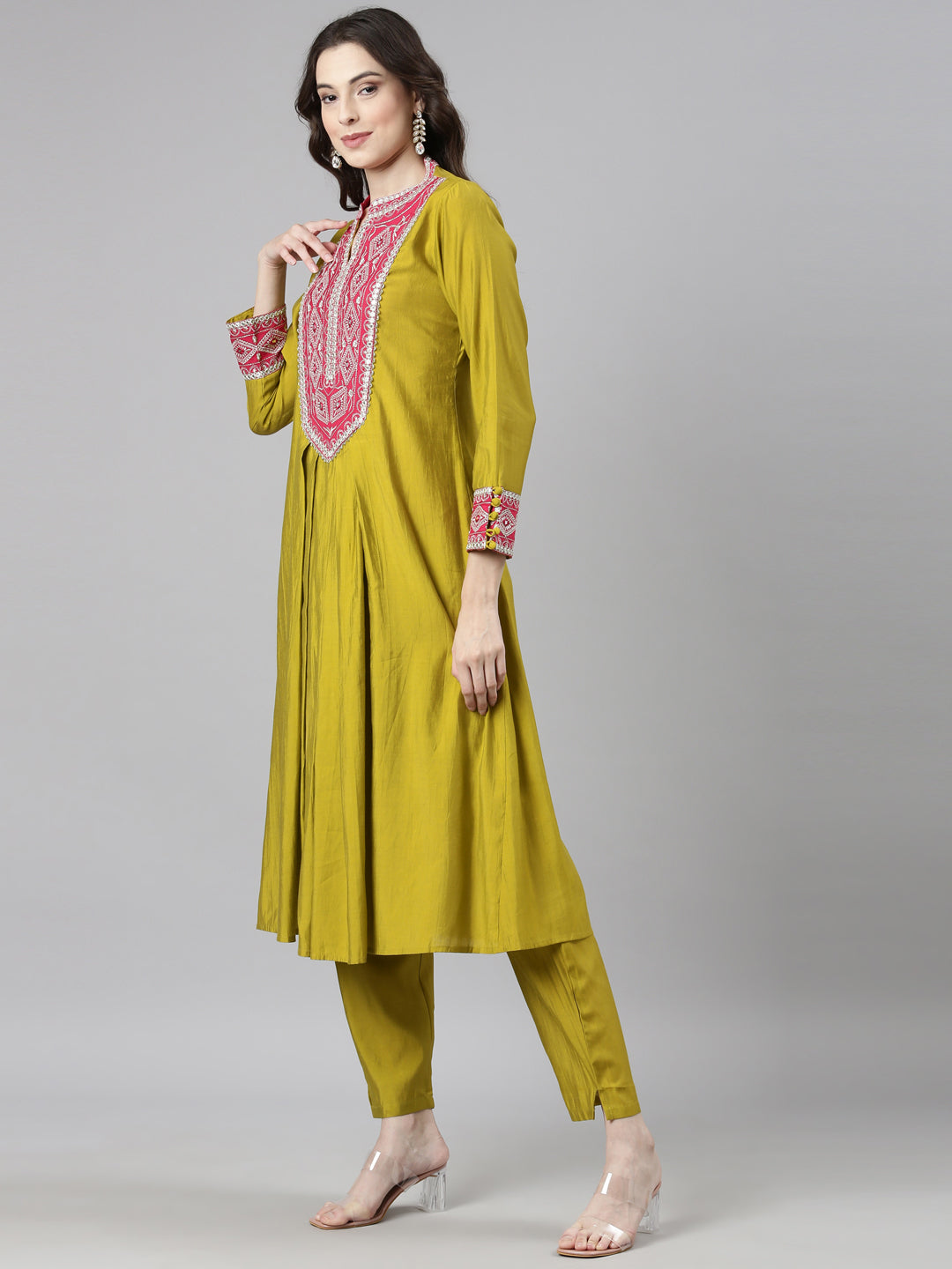 Neerus Green Casual Solid Anarkali Kurta and Trousers With Dupatta