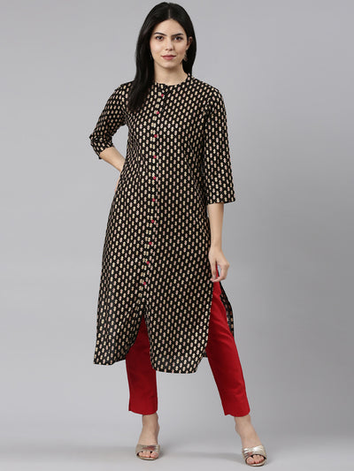 Neeru's Black Regular Straight Printed Kurtas