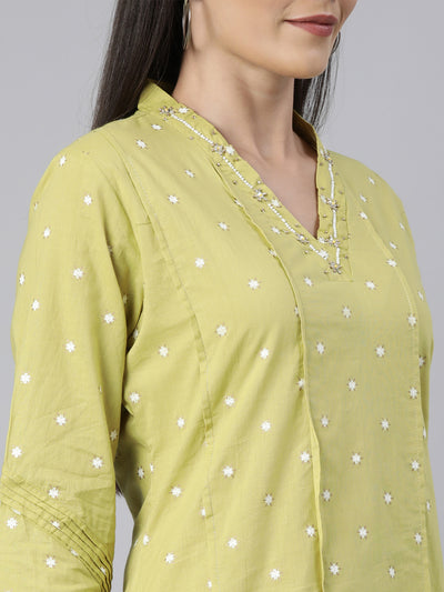 Neerus Green Panelled Straight Floral Kurtas