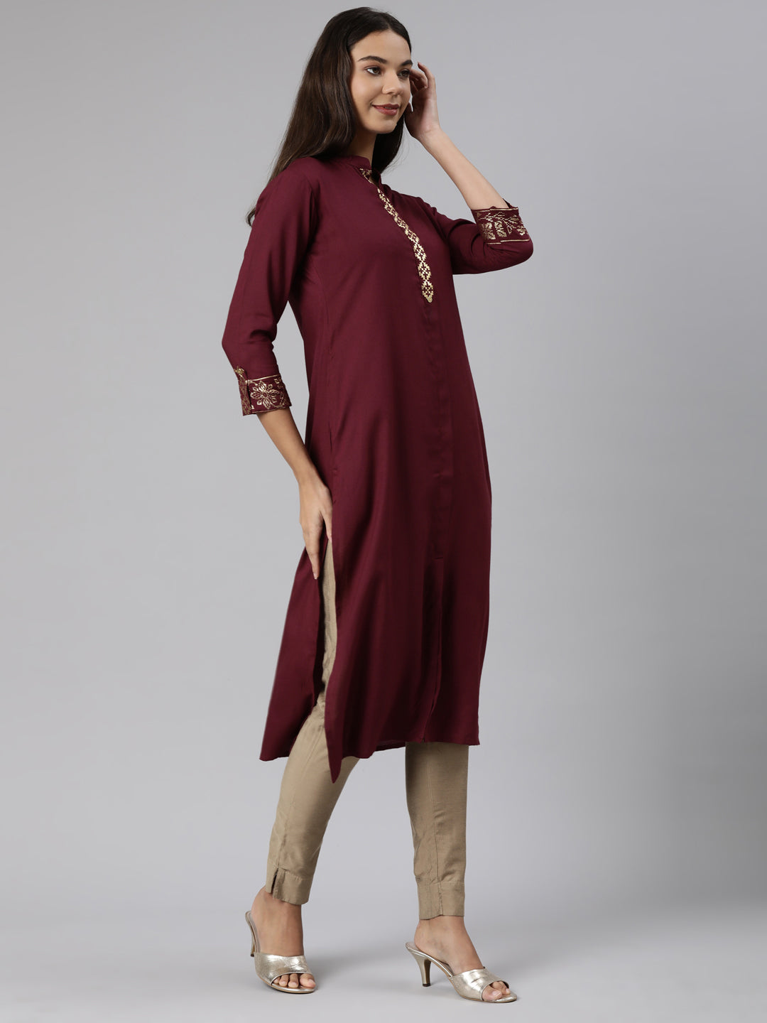 Neeru's Purple Regular Straight Solid Kurtas