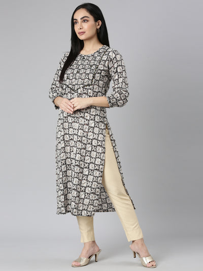 Neerus Black Straight Casual Colourblocked Straight Kurtas