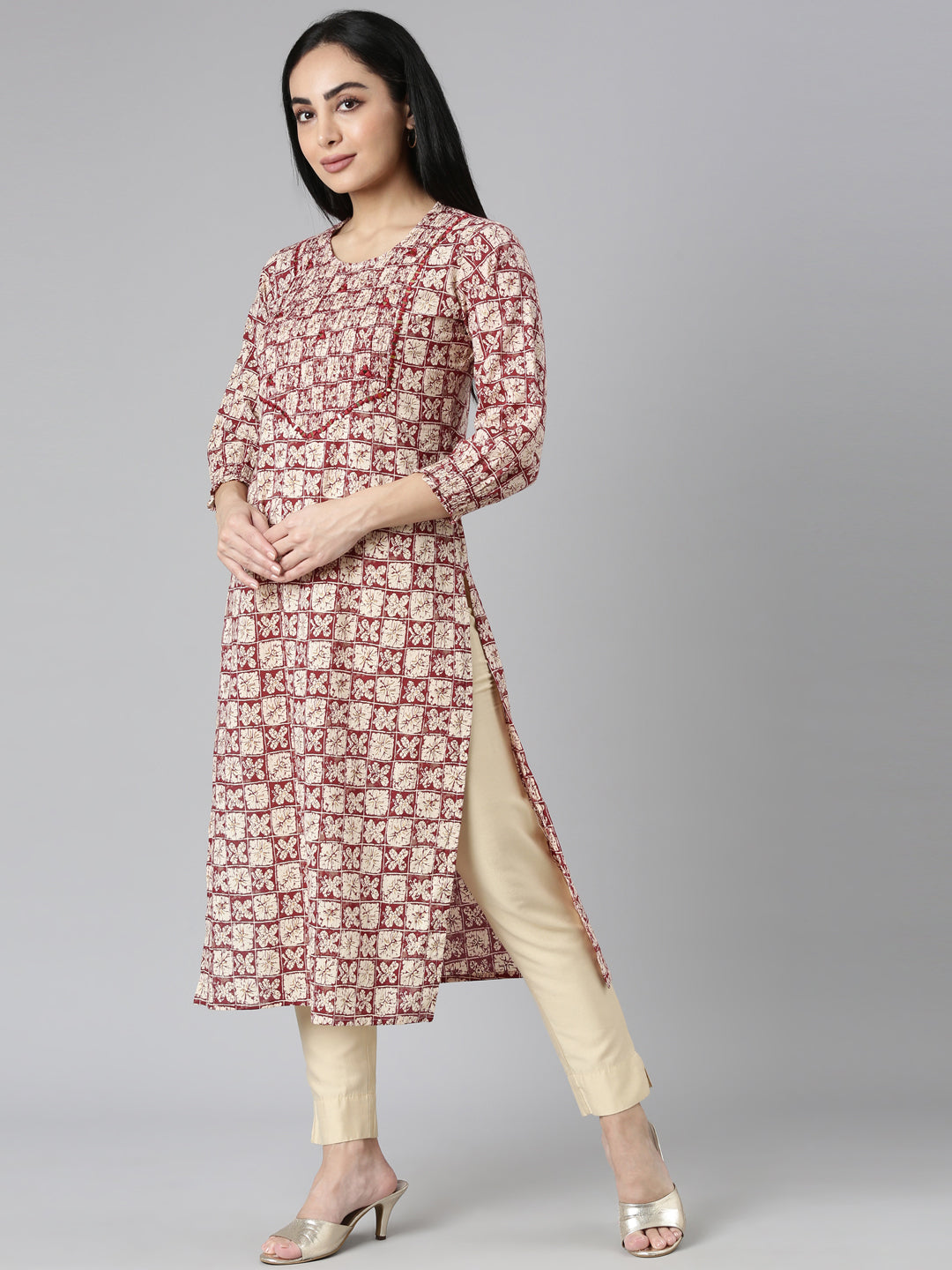 Neerus Maroon Straight Casual Colourblocked Straight Kurtas