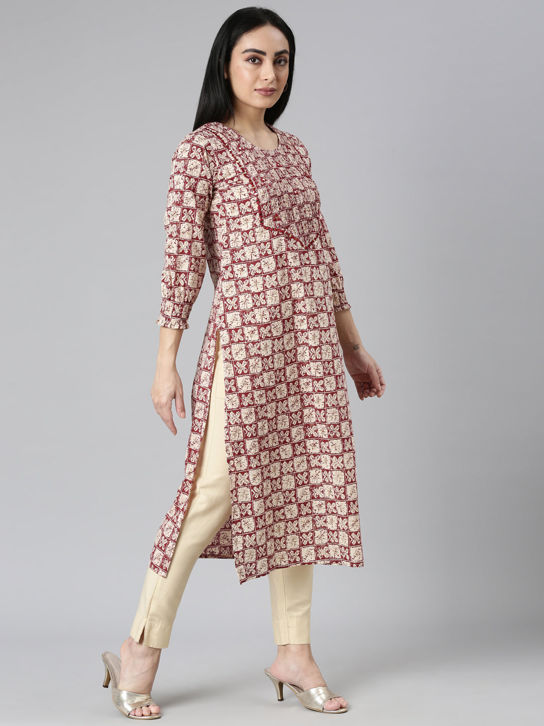 Neerus Maroon Straight Casual Colourblocked Straight Kurtas