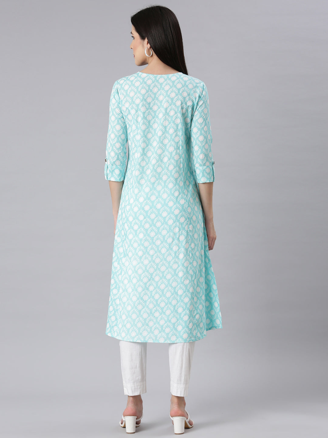 Neerus Sea Green Panelled Straight Floral Kurtas