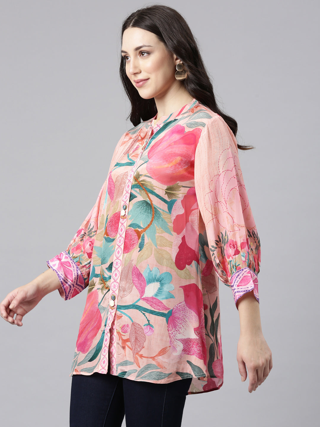 Neerus Pink High-Low Casual Printed Straight Kurtis